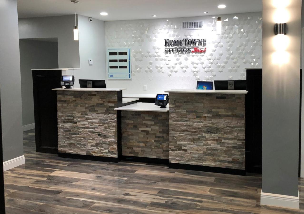 Hometowne Studios By Red Roof San Antonio E - Frost Bank Center Εξωτερικό φωτογραφία