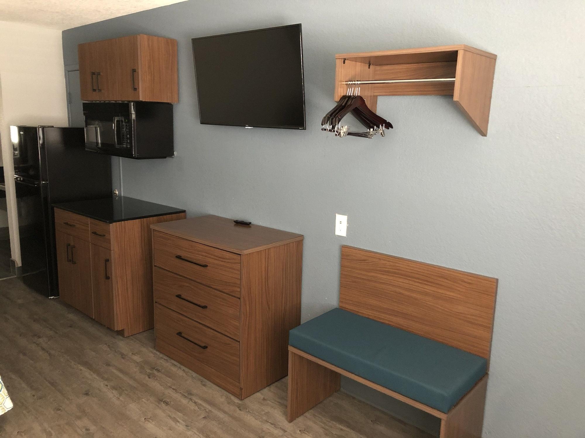 Hometowne Studios By Red Roof San Antonio E - Frost Bank Center Εξωτερικό φωτογραφία